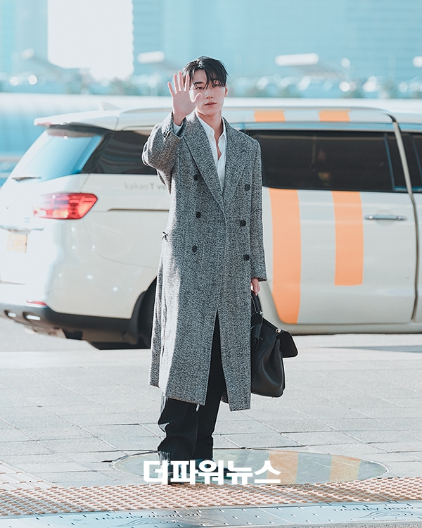 에이티즈 산, 인천국제공항 출국