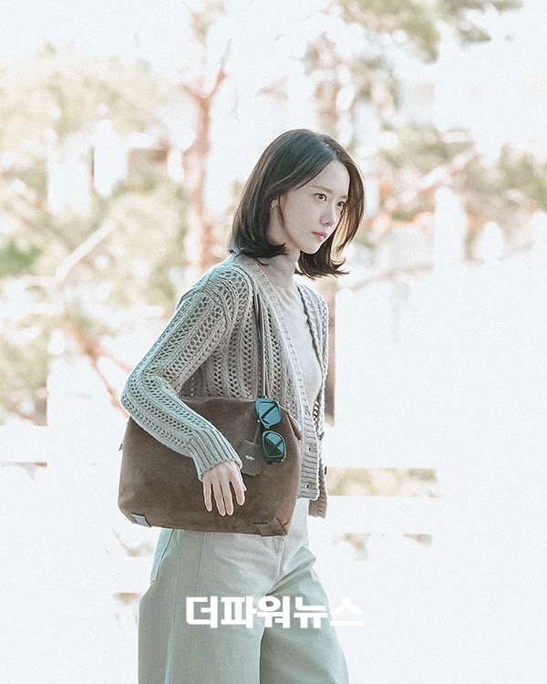 윤아, 인천국제공항 출국