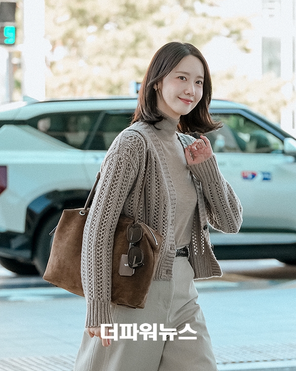 윤아, 인천국제공항 출국
