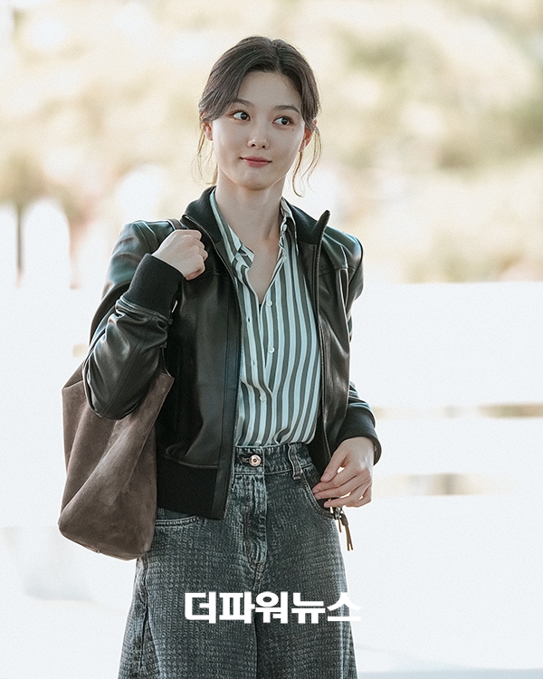 김유정, 인천국제공항 출국