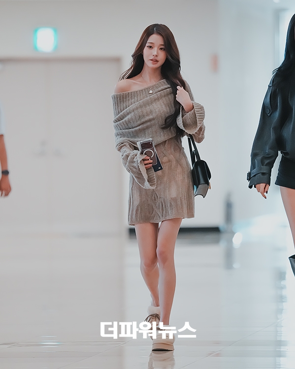 아이브 장원영, 김포국제공항 출국