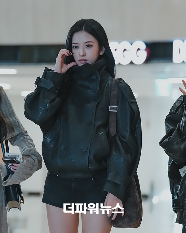 아이브 안유진, 김포국제공항 출국