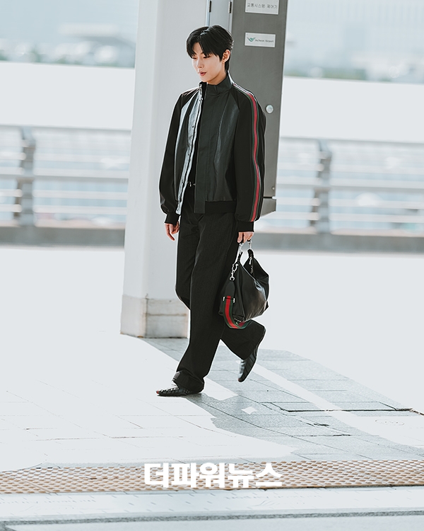 황인엽, 인천국제공항 출국