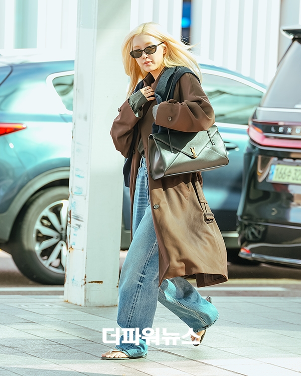 블랙핑크 로제, 인천국제공항 출국
