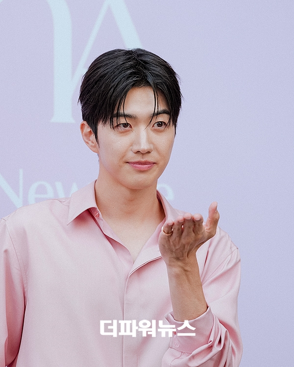 강훈, 포토월 행사