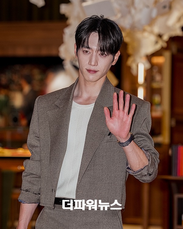 서강준, 포토월 행사