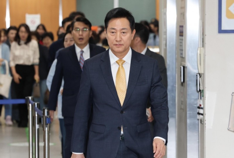 법정 향하는 오세훈 서울시장(사진=연합뉴스)