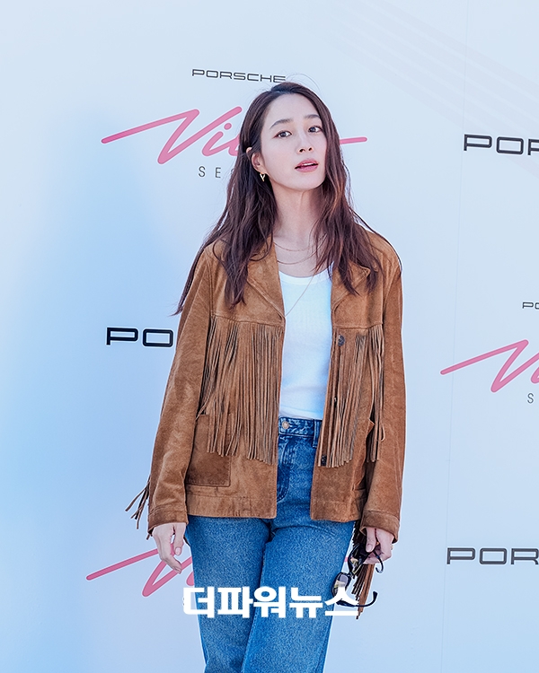 이민정, 포토월 행사