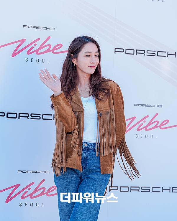 이민정, 포토월 행사