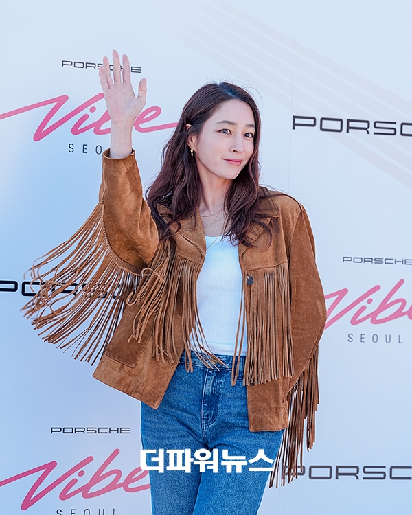 이민정, 포토월 행사