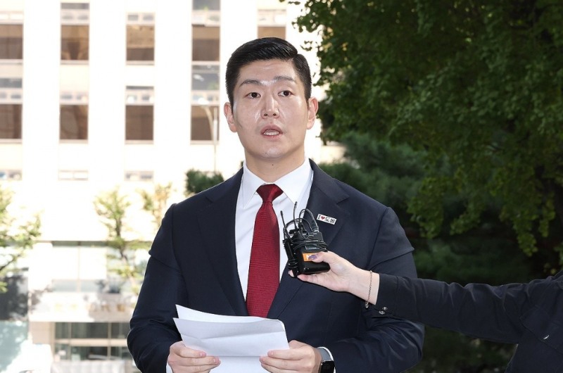 입장 밝히는 김재섭 의원(사진=연합뉴스)