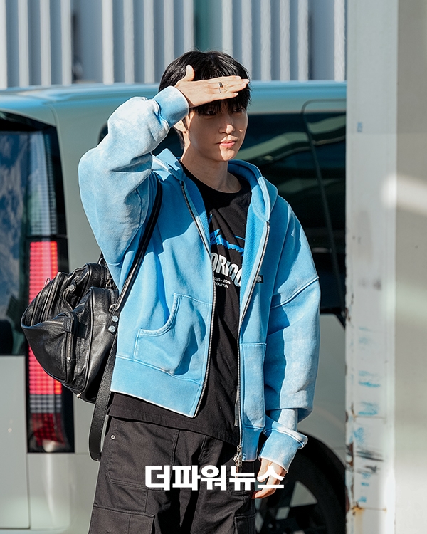 황인엽, 인천국제공항 출국