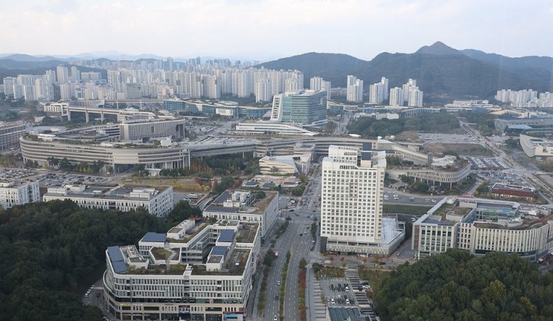 정부세종청사와 주변 민간 빌딩(사진=연합뉴스)