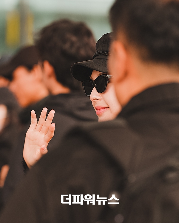 베이비몬스터 치키타, 인천국제공항 출국