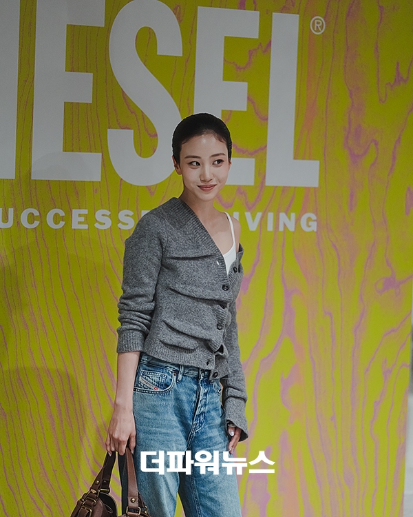 홍화연, 포토월 행사