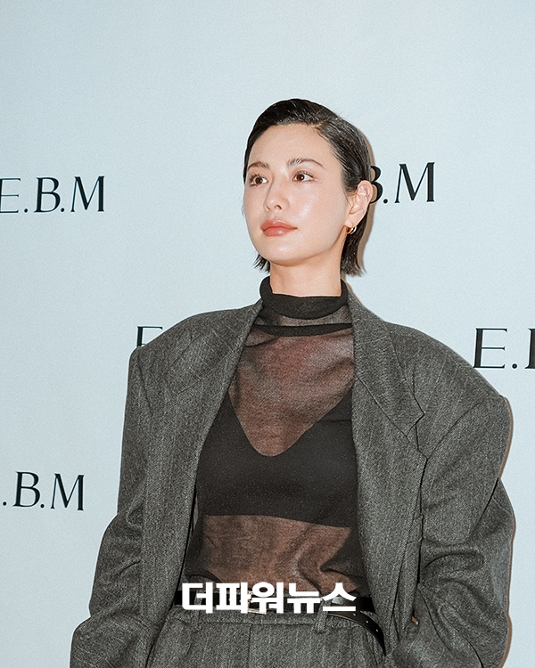나나, 포토월 행사