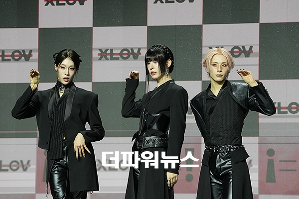 엑스러브, 미니 3집 ‘i=!>’ 발매 쇼케이스