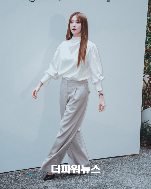 이성경, 포토월 행사