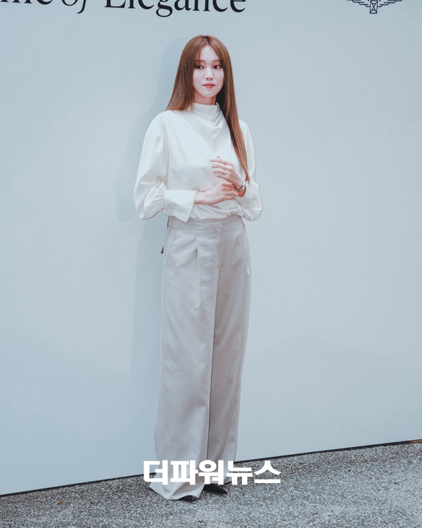 이성경, 포토월 행사