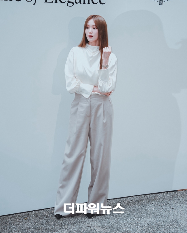 이성경, 포토월 행사