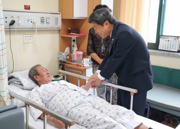 제정부 법제처장, 호국보훈의 달 맞아 국가유공자 위문 방문