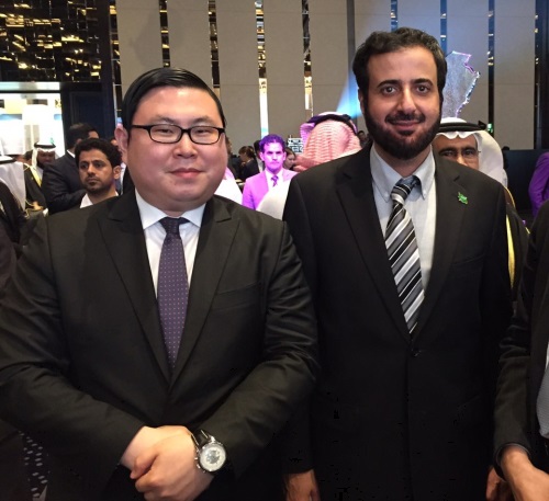 사진=아람코 등의 기업을 지원하는 사우디 상공부 알-라비아 장관 및 아이카이스트 김성진 대표