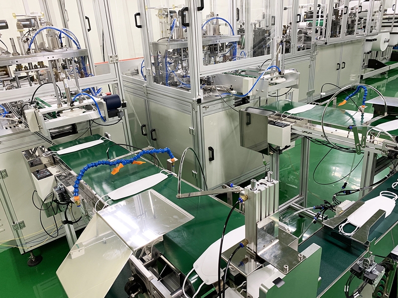 마스크 자동화생산라인 (사진=국제약품)