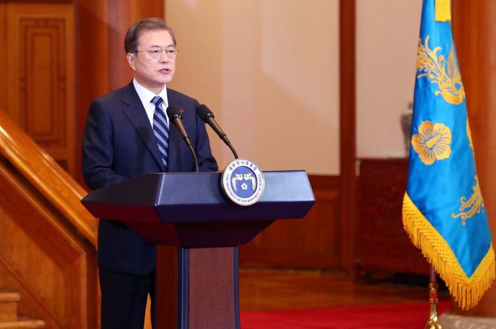 문 대통령 “안나푸르나 실종자 구조 최선 다할 것”