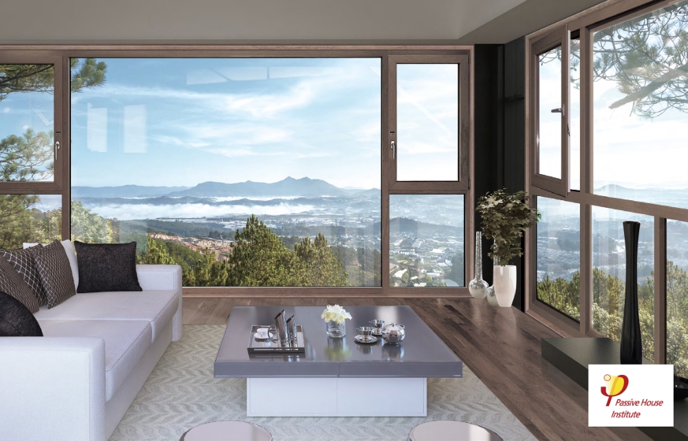 LG하우시스의 프리미엄 시스템 창호 'LG지인 창호 유로시스템9'이 적용된 거실공간 이미지.(사진=LG하우시스)