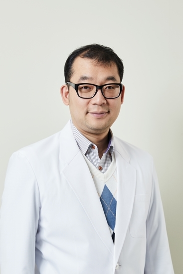 가톨릭대 인천성모병원 안과 강규동 교수. 사진=인천성모병원