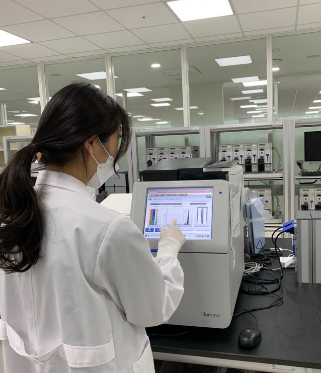 희귀질환자 80만명… ‘유전자 검사’로 희망 찾는다