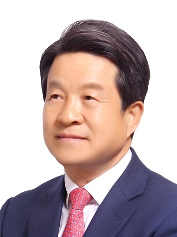 문창섭 삼덕통상 회장(중소기업중앙회 부회장).(사진제공=삼덕통상)