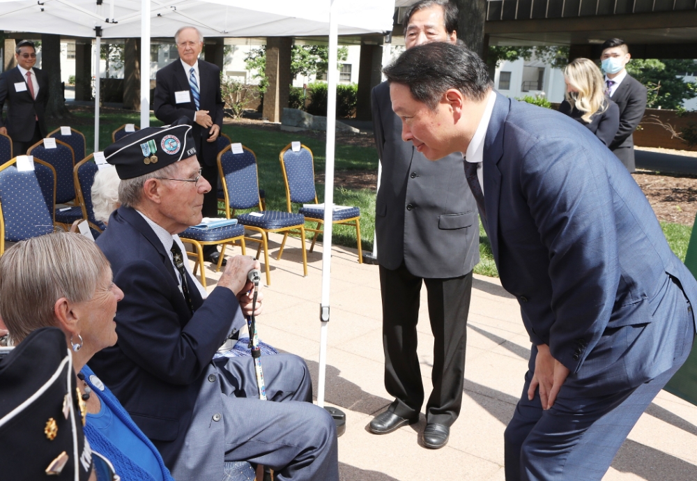 최태원 회장, 경제외교 이어 한•미 우호관계 강화 나서