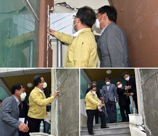 김석준 부산교육감이 계성여고 피해상황을 점검하고 있다.(사진제공=부산교육청)