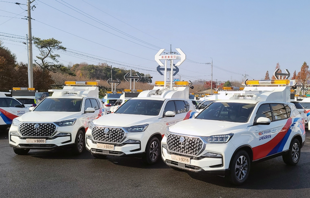 쌍용차, ‘올 뉴 렉스턴’ 한국도로공사 안전 순찰차량 공급