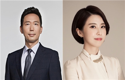 왼쪽부터 JTBC 이정헌, YTN 안귀령 앵커. 사진=더불어민주당