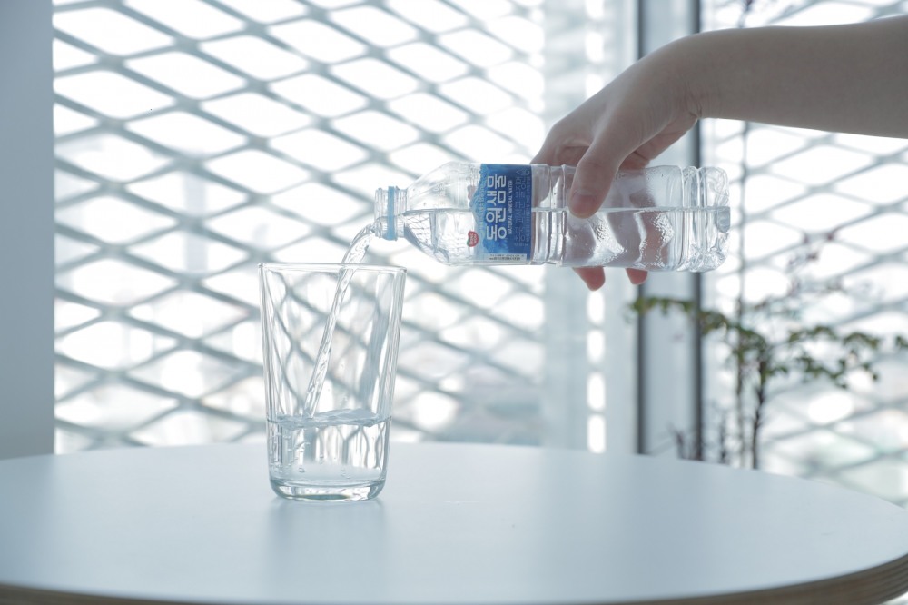 동원F&B, 먹는샘물 업계 최초 건강 챌린지 앱 ‘mullo(물로)’ 론칭