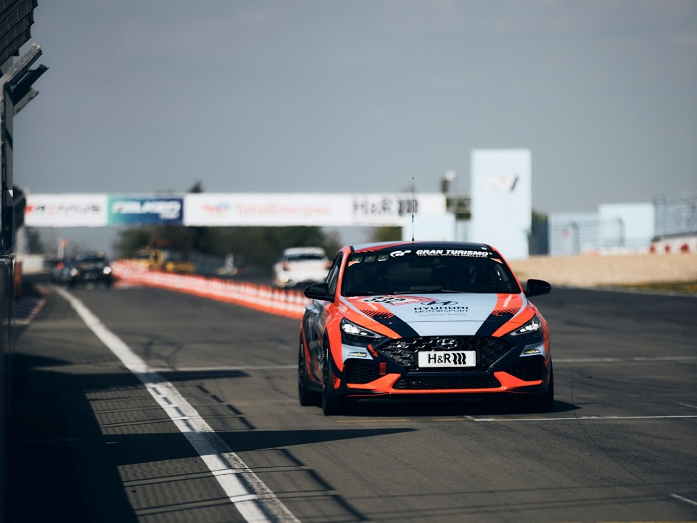 현대차, ‘뉘르부르크링 24시 내구레이스’ 출전…고성능 ‘N’ 7번째 도전