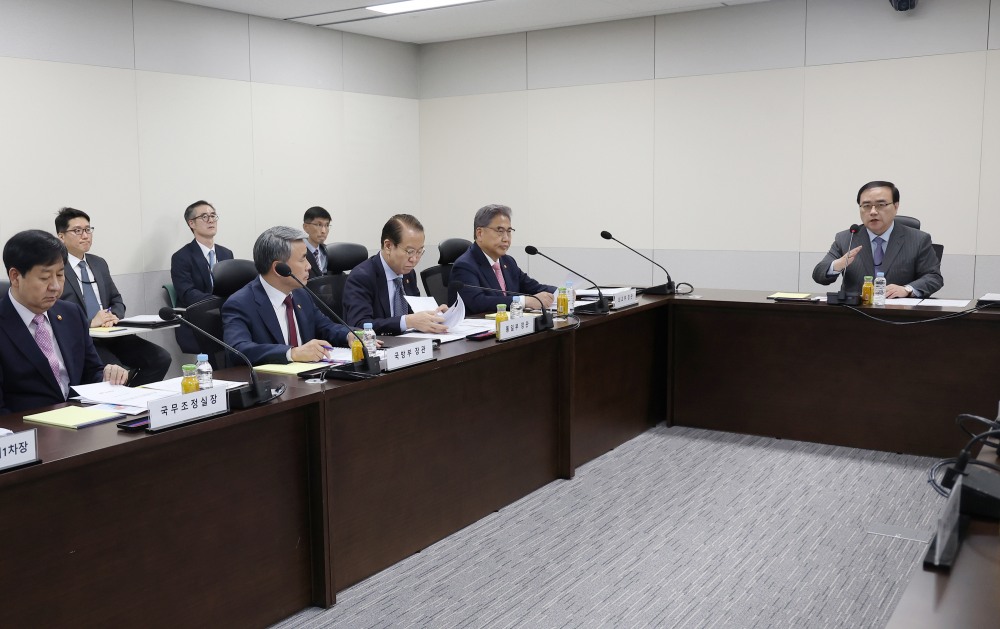 김성한 국가안보실장이 지난달 19일 용산 대통령실 청사 지하의 새 국가위기관리센터에서 국가안전보장회의(NSC) 상임위원회 회의를 주재하고 있는 모습. 사진=연합뉴스