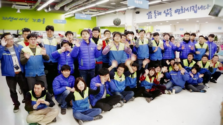 SR, 장애인 일터 건립 지원 후원금 500만원 전달