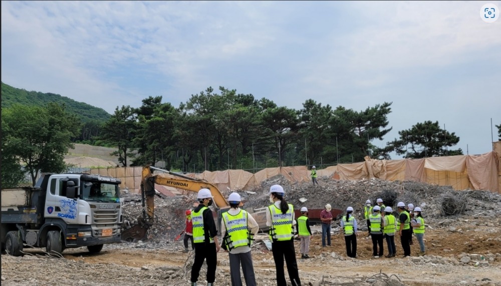 포천시 해체공사 현장 점검모습.(사진=국토안전관리원)