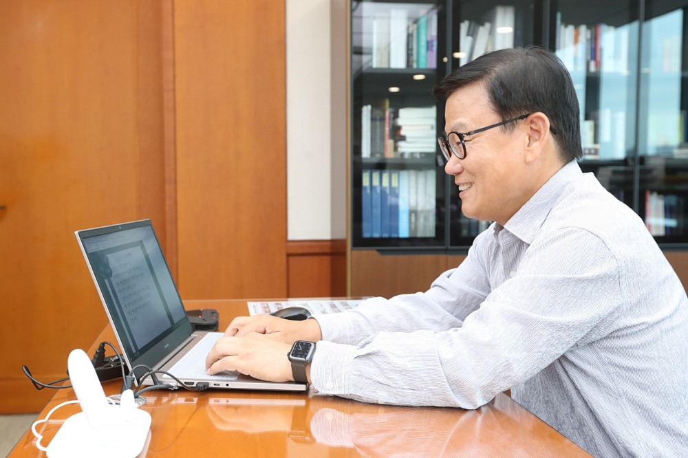 우리은행 ‘나에게 쓰는 편지 – 감성 터치 이벤트’ 실시