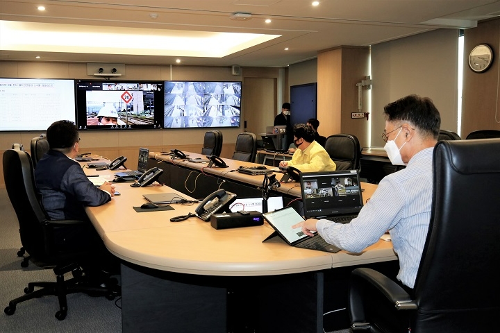 추석 대수송 대비 IoT 기반 특별 안전점검 모습.(사진=SR)