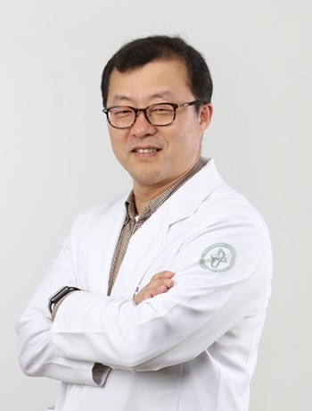 대한환자영양지원학회 차기회장에 선출된 위장관외과 윤기영 교수.(사진제공=고신대복음병원)