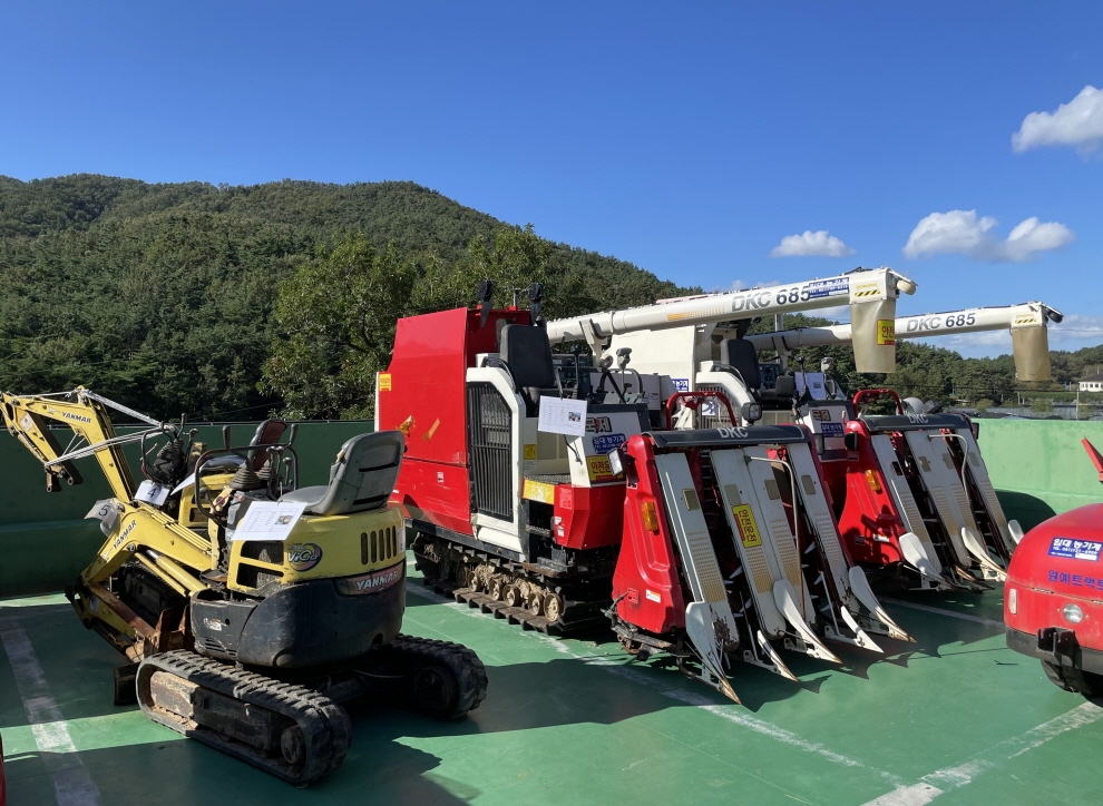 기장군농업기술센터에서 경매 매각 예정인 불용 농기계.(사진제공=부산 기장군)