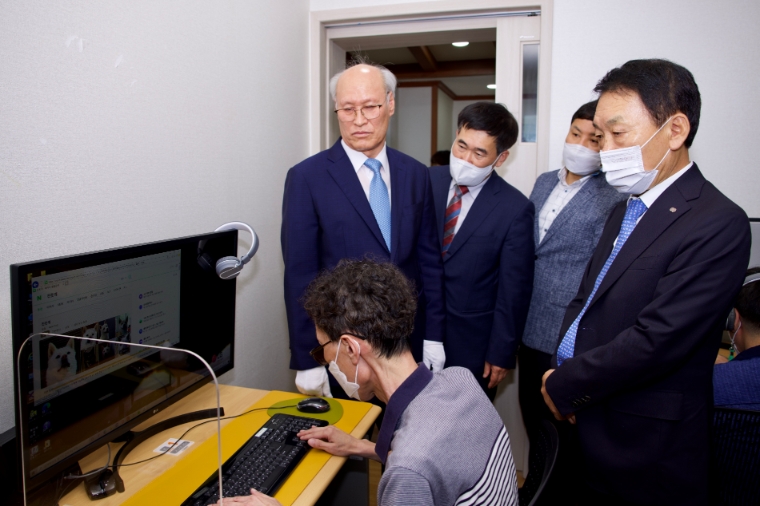 한전KDN, 시각장애인을 위한 맞춤형 IT시설 'KDN IT ON' 기증