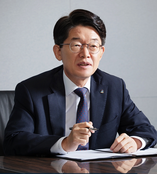 한국해양진흥공사 김양수 사장. 사진=한국해양진흥공사 홈페이지 캡처