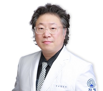 수원자생한방병원 윤문식 병원장. 사진=자생한방병원