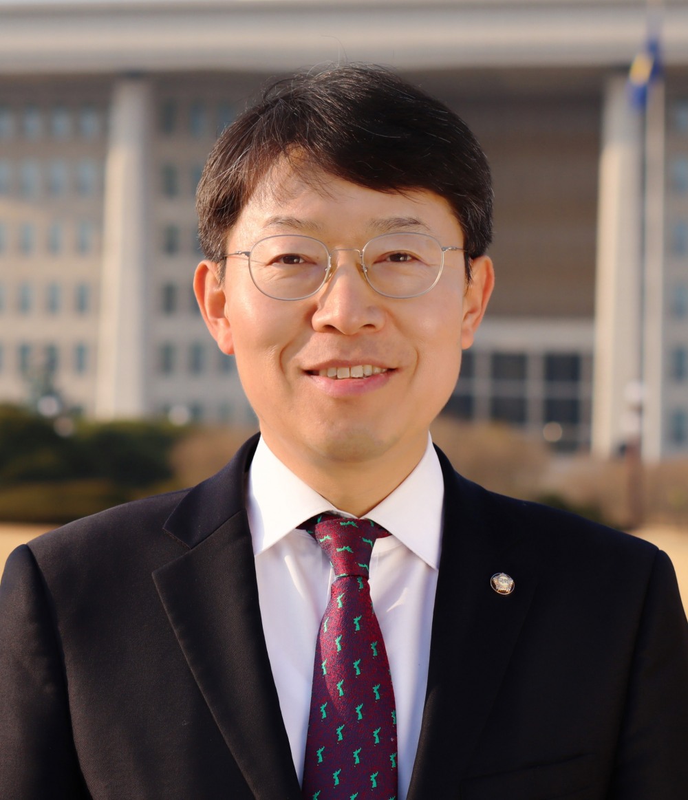 민주당, 대법원장 후보추천위 신설 통한 임명 과정 변경 추진... '대통령 임명권 제한' 평가