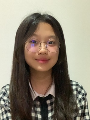 용돈으로 모은 100만 원 고신대복음병원에 기부한 김지은 학생.(제공=고신대복음병원)